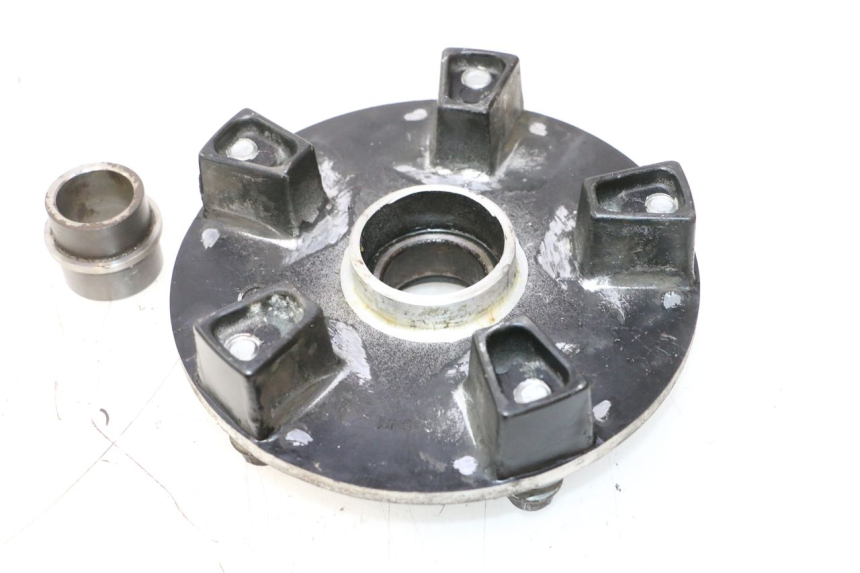 photo de SUPORTE DE COROA SUZUKI GSR 600 (2005 - 2012) - Detalhe da peça