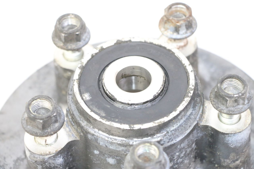 photo de SUPORTE DE COROA TRIUMPH SPRINT 900 (1995 - 1998) - Outro ângulo de visão