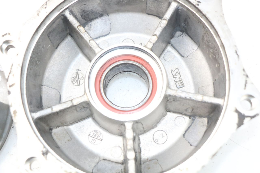 photo de SUPORTE DE COROA TRIUMPH SPRINT ST ABS 1050 (2005 - 2007) - Zoom do estado de desgaste