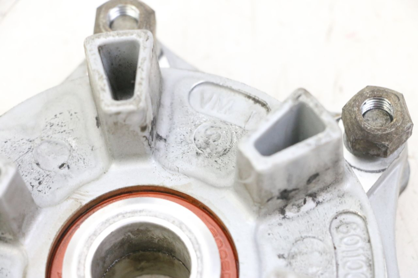 photo de SUPORTE DE COROA KTM SUPERENDURO R 950 (2005 - 2009) - Outro ângulo de visão