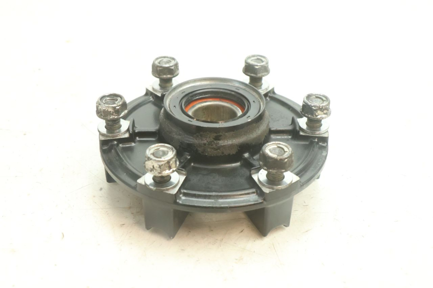 photo de SUPORTE DE COROA YAMAHA YZF R6 600 (2008 - 2009) - Detalhe da peça