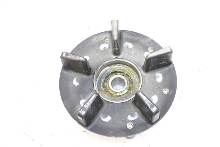 photo de SUPORTE DE COROA KAWASAKI ZR 7 750 (1999 - 2004) - Detalhe da peça