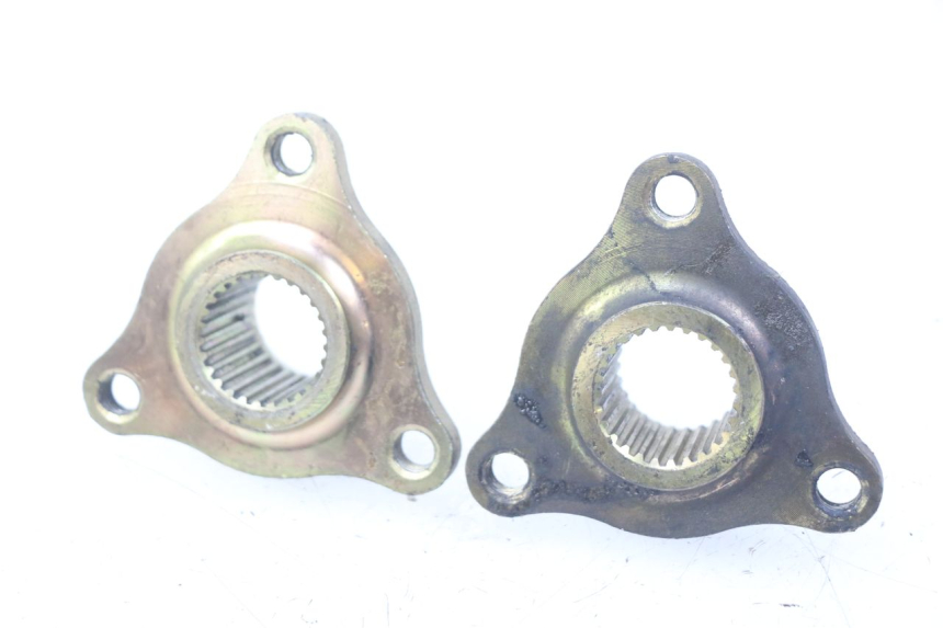 photo de SUPORTE DO DISCO DE FREIO SPY RACING F3 350 (2015 - 2022) - Detalhe da peça