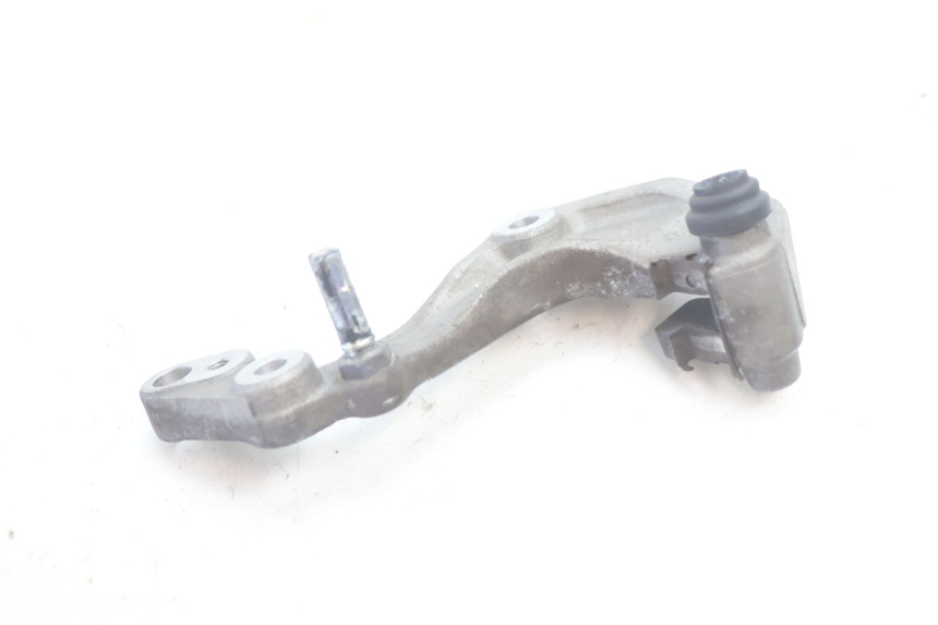 photo de SUPORTE DE PINÇA DE FREIO TRASEIRO BMW C SPORT 650 (2015 - 2021) - Zoom do estado de desgaste