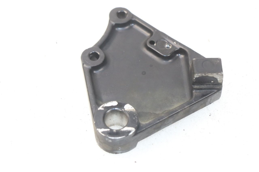 photo de SUPORTE DE PINÇA DE FREIO TRASEIRO HYOSUNG COMET GTR 125 (2007 - 2014) - Detalhe da peça