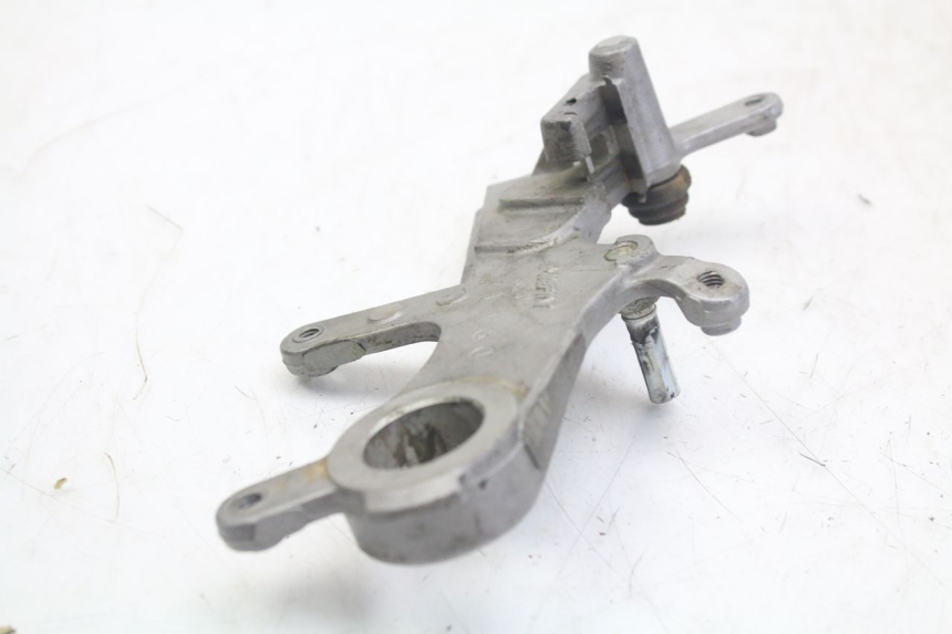 photo de SUPORTE DE PINÇA DE FREIO TRASEIRO HONDA CRF 250 (2010 - 2013) - Detalhe da peça