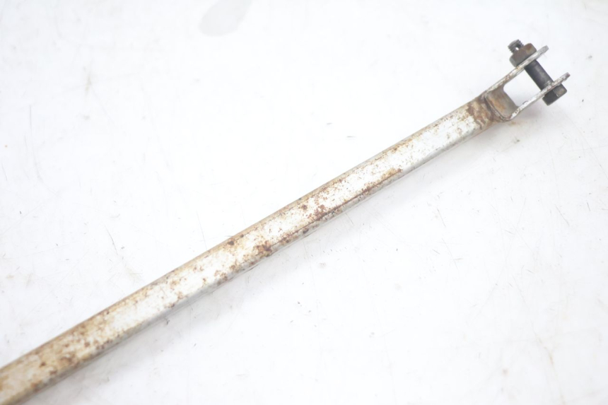 photo de SUPORTE DE PINÇA DE FREIO TRASEIRO SUZUKI DR S 600 (1985 - 1989) - Pontos de fixação
