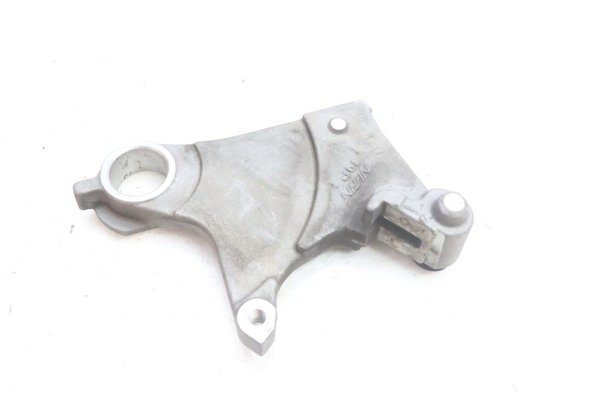 photo de SUPORTE DE PINÇA DE FREIO TRASEIRO YAMAHA FZ8 800 (2010 - 2016) - Outro ângulo de visão