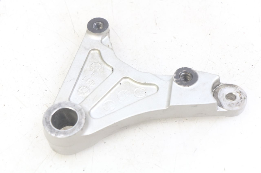 photo de SUPORTE DE PINÇA DE FREIO TRASEIRO YAMAHA FZS FAZER 600 (1998 - 2001) - Zoom do estado de desgaste