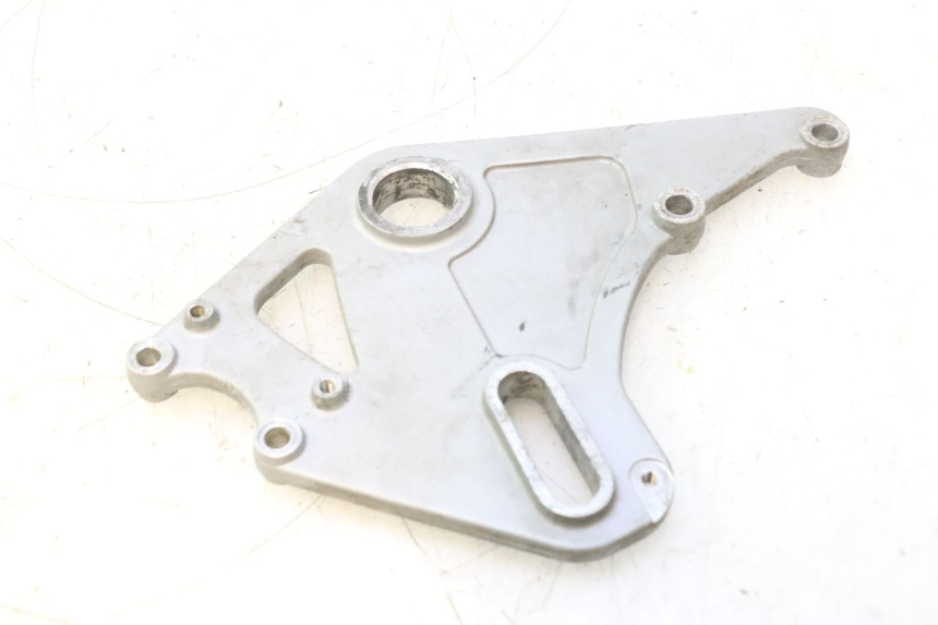 photo de SUPORTE DE PINÇA DE FREIO TRASEIRO GILERA GP 800 (2007 - 2013) - Detalhe da peça