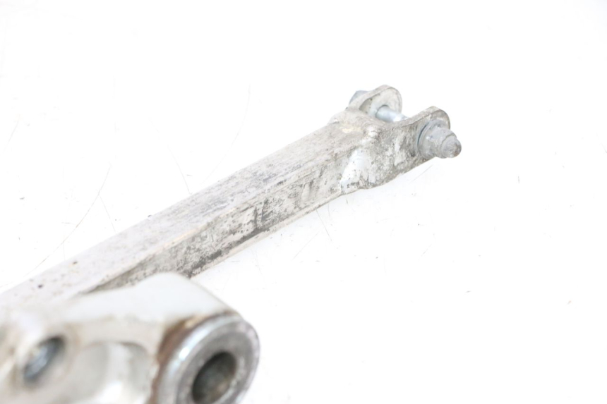 photo de SUPORTE DE PINÇA DE FREIO TRASEIRO KAWASAKI GPX F ZX750F 750 (1986 - 1990) - Vista geral