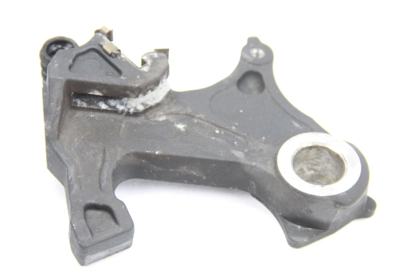 photo de SUPORTE DE PINÇA DE FREIO TRASEIRO SUZUKI GSR 600 (2005 - 2012) - Outro ângulo de visão