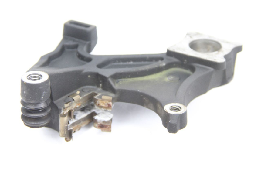 photo de SUPORTE DE PINÇA DE FREIO TRASEIRO SUZUKI GSR 600 (2005 - 2012) - Ampliação técnica