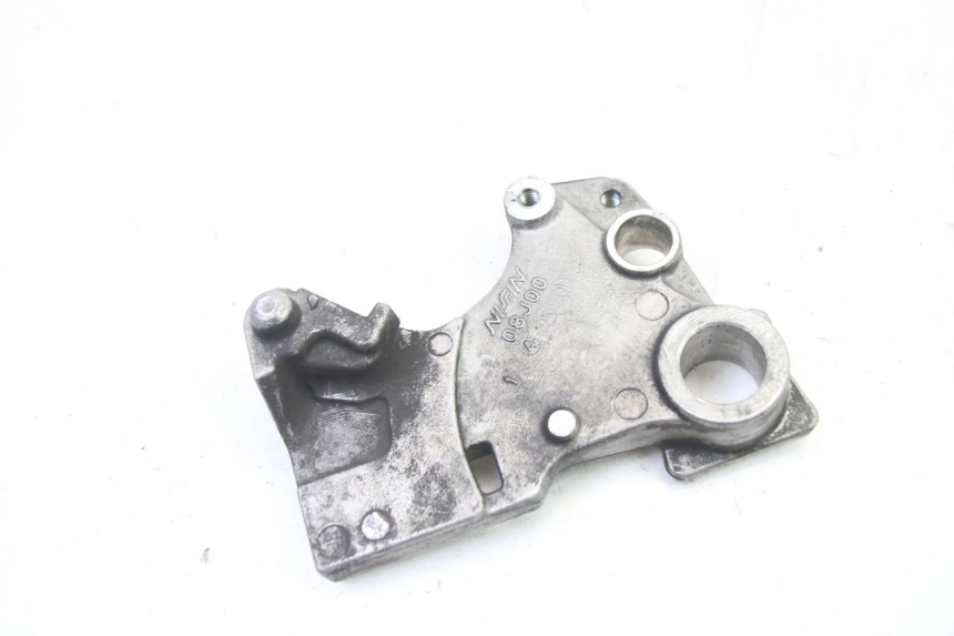 photo de SUPORTE DE PINÇA DE FREIO TRASEIRO SUZUKI GSR 750 (2011 - 2017) - Outro ângulo de visão