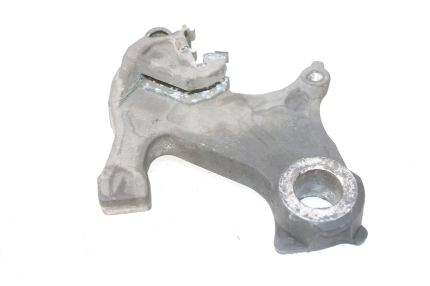 photo de SUPORTE DE PINÇA DE FREIO TRASEIRO SUZUKI GSR 600 (2005 - 2012) - Zoom do estado de desgaste