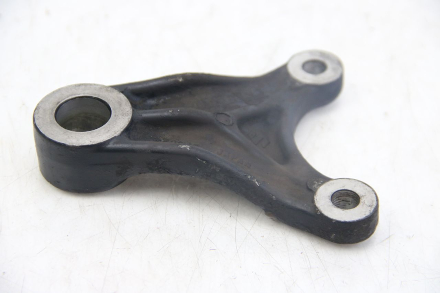 photo de SUPORTE DE PINÇA DE FREIO TRASEIRO SUZUKI GSX-F GSX  F 1100 (1988 - 1994) - Vista geral