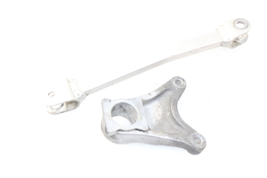 photo de SUPORTE DE PINÇA DE FREIO TRASEIRO SUZUKI GSX-R GSXR 600 (2001 - 2003) - Vista principal