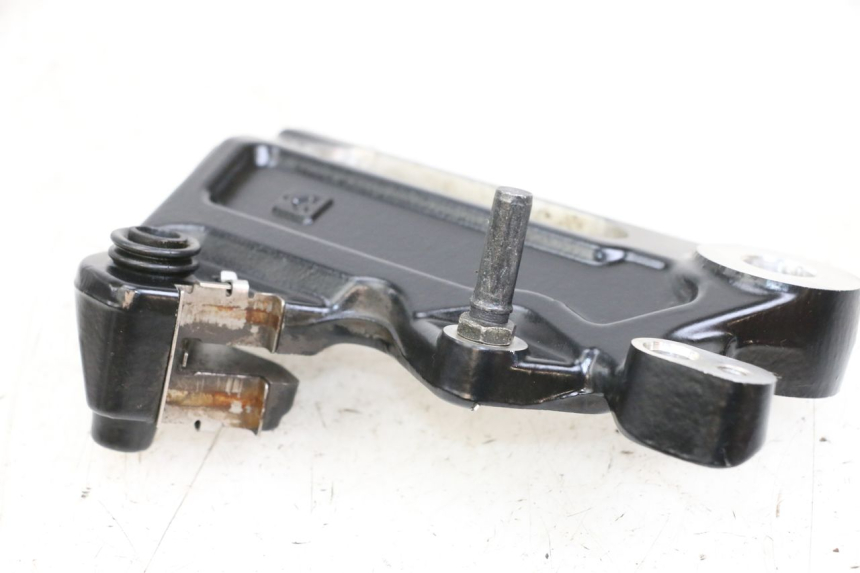 photo de SUPORTE DE PINÇA DE FREIO TRASEIRO HUSQVARNA SVARTPILEN 401 (2018 - 2023) - Detalhe da peça