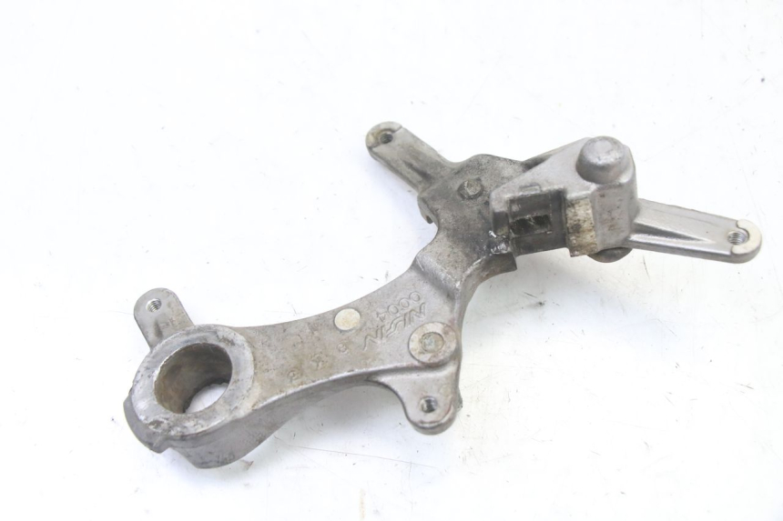 photo de SUPORTE DE PINÇA DE FREIO TRASEIRO KAWASAKI KX F KXF 450 (2009 - 2011) - Outro ângulo de visão