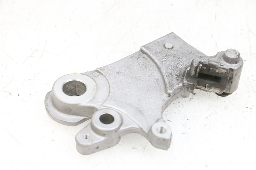 photo de SUPORTE DE PINÇA DE FREIO TRASEIRO YAMAHA MT-07 MT07 ABS 700 (2018 - 2020) - Detalhe da peça