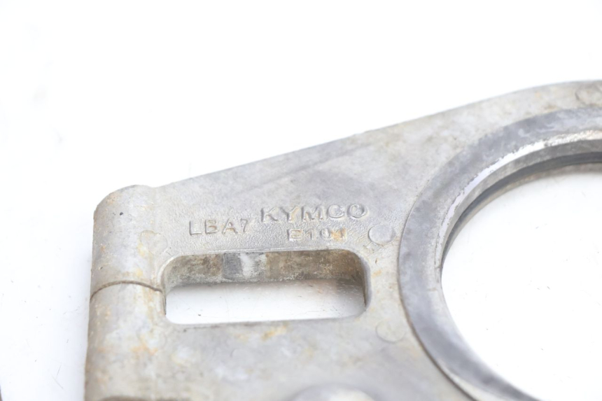 photo de SUPORTE DE PINÇA DE FREIO TRASEIRO KYMCO MXU R 250 (2004 - 2010) - Outro ângulo de visão