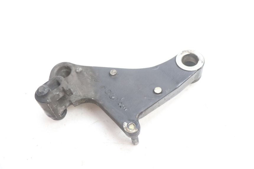 photo de SUPORTE DE PINÇA DE FREIO TRASEIRA HONDA ST PAN EUROPEAN 1100 (1990 - 2002) - Outro ângulo de visão