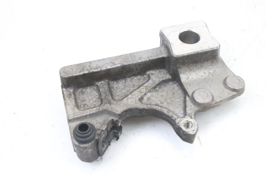 photo de SUPORTE DE PINÇA DE FREIO TRASEIRO SUZUKI GSX F GSXF 650 (2007 - 2015) - Zoom do estado de desgaste