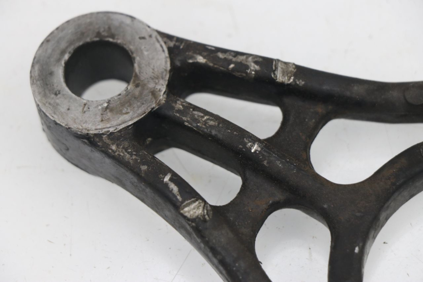 photo de SUPORTE DE PINÇA DE FREIO TRASEIRO SUZUKI GSXF GSX F 600 (1988 - 1997) - Ampliação técnica