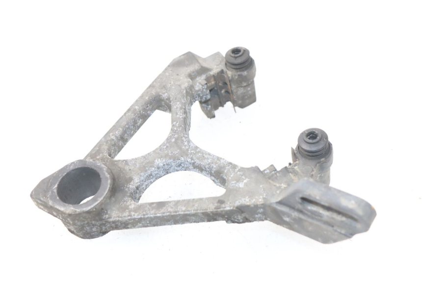 photo de SUPORTE DE PINÇA DE FREIO TRASEIRO YAMAHA TDM ABS 900 (2002 - 2014) - Zoom do estado de desgaste