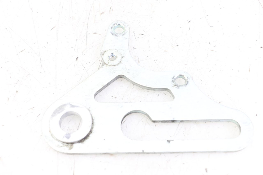 photo de SUPORTE DE PINÇA DE FREIO TRASEIRO VENT DERAPAGE 50 (2018 - 2023) - Detalhe da peça