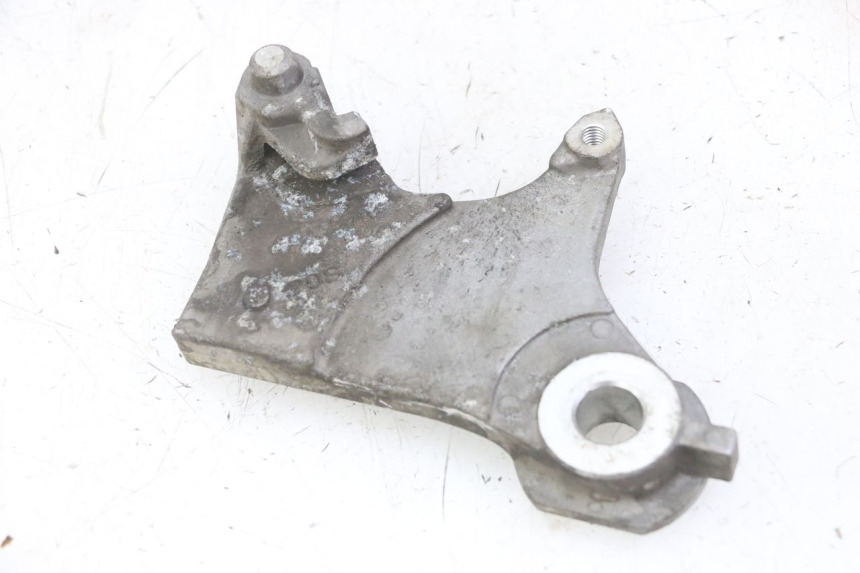 photo de SUPORTE DE PINÇA DE FREIO TRASEIRO YAMAHA XJ6 ABS 600 (2008 - 2016) - Detalhe da peça