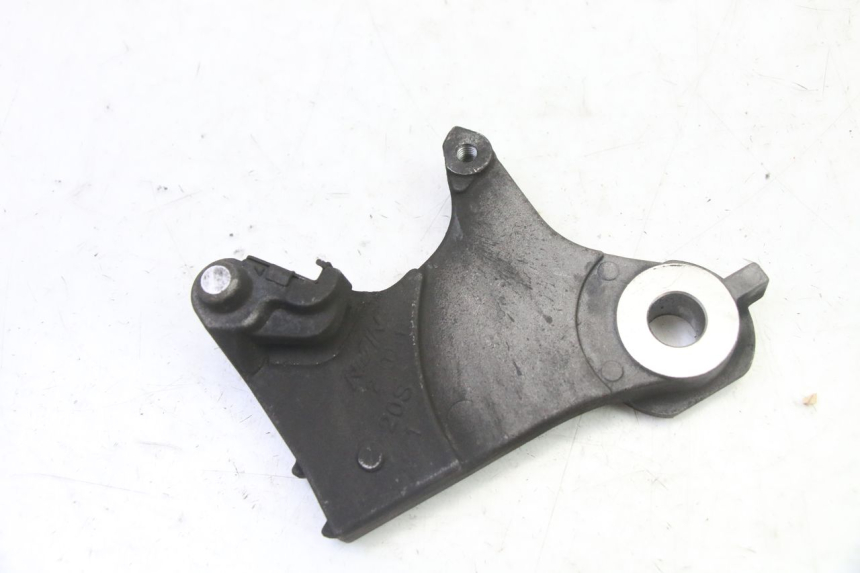 photo de SUPORTE DE PINÇA DE FREIO TRASEIRO YAMAHA XJ6 ABS 600 (2008 - 2016) - Zoom do estado de desgaste