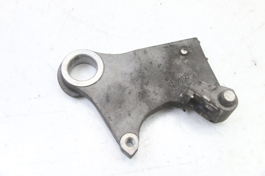 photo de SUPORTE DE PINÇA DE FREIO TRASEIRO YAMAHA FZ6 FAZER S2 600 (2007 - 2011) - Outro ângulo de visão
