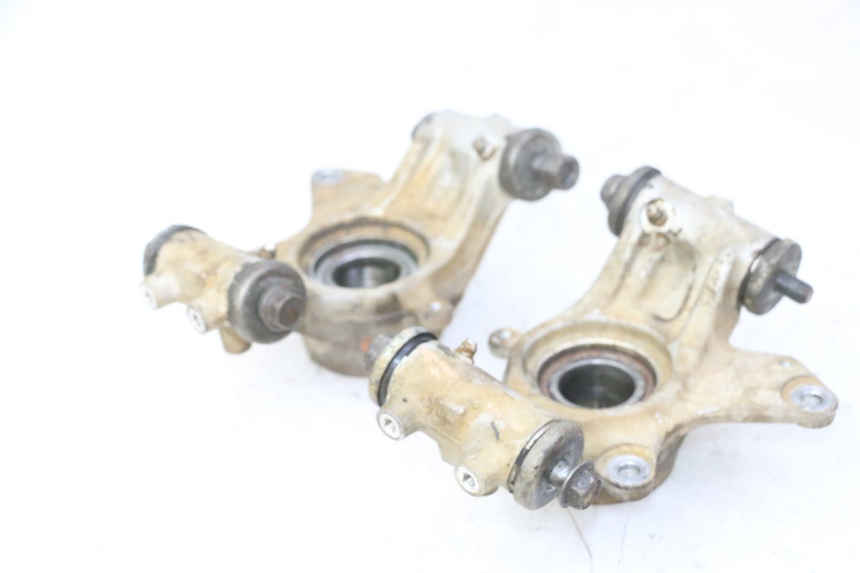 photo de SUPORTE DE PINÇA DE FREIO TRASEIRO YAMAHA YFM GRIZZLY 550 (2008 - 2015) - Peça verificada