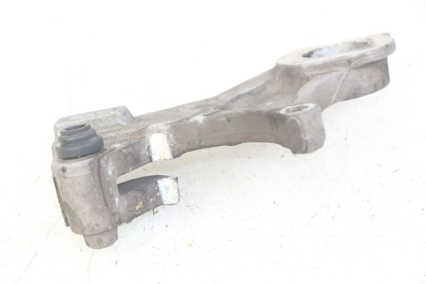 photo de SUPORTE DE PINÇA DE FREIO TRASEIRO YAMAHA YZF R1 1000 (2007 - 2008) - Zoom do estado de desgaste