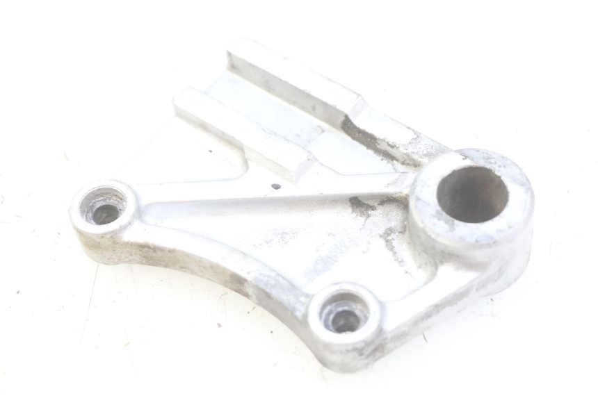 photo de SUPORTE DE PINÇA DE FREIO TRASEIRO KAWASAKI ZX-6R ZX6R 600 (1995 - 1997) - Detalhe da peça