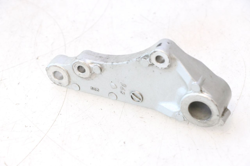 photo de SUPORTE DE PINÇA DE FREIO TRASEIRO KAWASAKI ZZR 600 (1995 - 2004) - Detalhe da peça