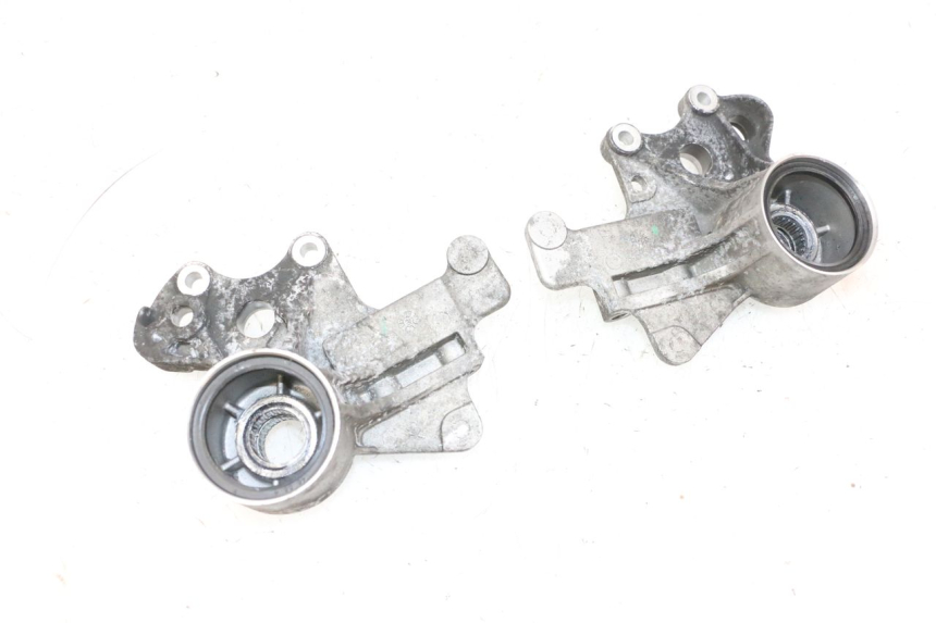 photo de SUPORTE DE PINÇA DE FREIO DIANTEIRO PIAGGIO MP3 HPE 300 (2019 - 2026) - Vista principal