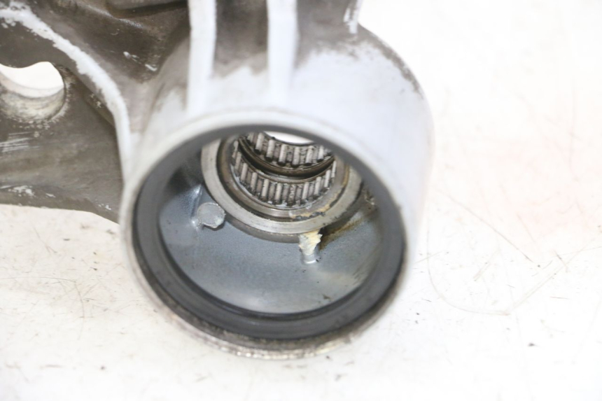 photo de SUPORTE DE PINÇA DE FREIO DIANTEIRO PIAGGIO MP3 LT 400 (2007 - 2012) - Pontos de fixação
