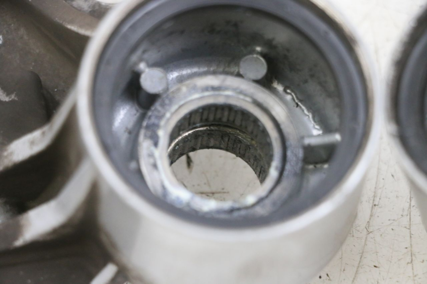 photo de SUPORTE DE PINÇA DE FREIO DIANTEIRO PIAGGIO MP3 125 (2006 - 2014) - Peça verificada