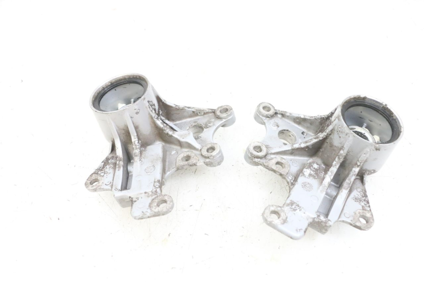 photo de SUPORTE DE PINÇA DE FREIO DIANTEIRO PIAGGIO MP3 RL 250 (2006 - 2010) - Detalhe da peça