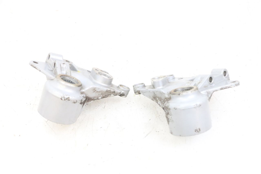 photo de SUPORTE DE PINÇA DE FREIO DIANTEIRO PIAGGIO MP3 RL 250 (2006 - 2010) - Outro ângulo de visão