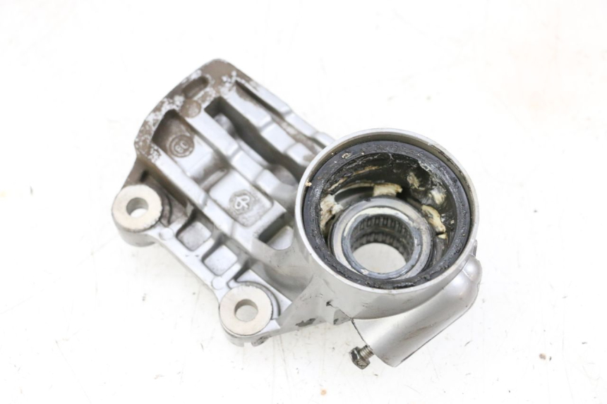photo de SUPORTE DE PINÇA DE FREIO DIANTEIRO PIAGGIO VESPA GTS SUPER IE 125 (2009 - 2016) - Pontos de fixação