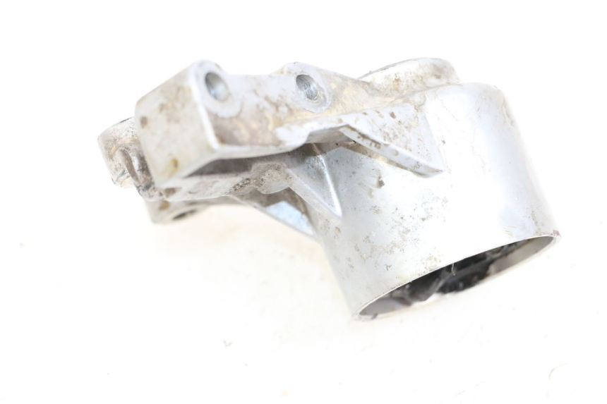 photo de SUPORTE DE PINÇA DE FREIO DIANTEIRO PIAGGIO VESPA LX 125 (2005 - 2010) - Zoom do estado de desgaste