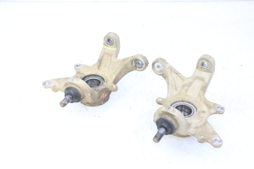 photo de SUPORTE DE PINÇA DE FREIO DIANTEIRO YAMAHA YFM GRIZZLY 550 (2008 - 2015) - Pontos de fixação