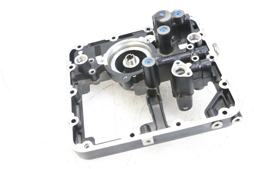 photo de SUPORTE FILTRO DE ÓLEO MOTO GUZZI NORGE 8V GT 1200 (2011 - 2016) - Vista geral