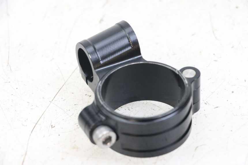 photo de SUPORTE DE GUIDÃO ARCHIVE CAFE RACER 4T 50 (2019 - 2024) - Outro ângulo de visão