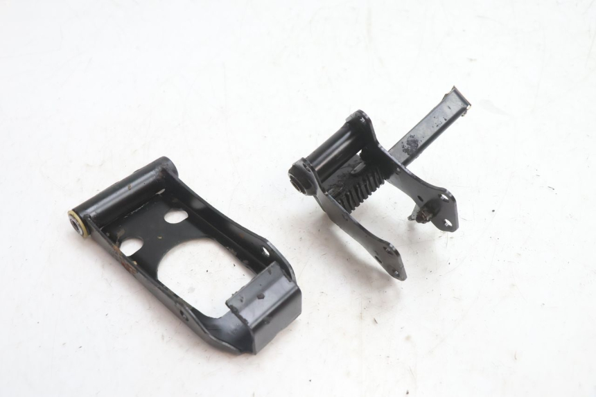 photo de SUPORTE DO MOTOR PEUGEOT 103 SPX CLIP 50 (1989 - 1992) - Zoom do estado de desgaste