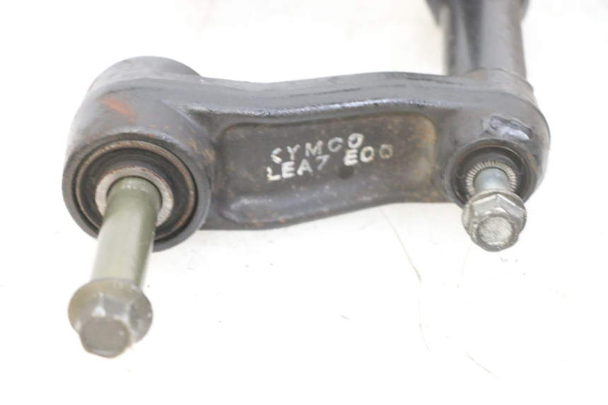 photo de SUPORTE DO MOTOR ADIVA AD3 300 (2014 - 2020) - Pontos de fixação