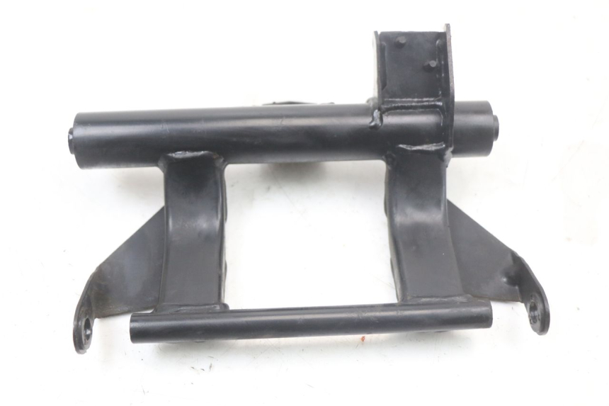 photo de SUPORTE DO MOTOR SUZUKI ADDRESS 110 (2015 - 2020) - Pontos de fixação